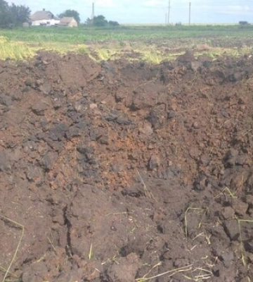 В результате очередных вражеских обстрелов Запорожской области погибла женщина — глава ОВА
