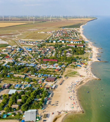 На Запорожье оккупанты закрыли доступ к морю в курортном селе