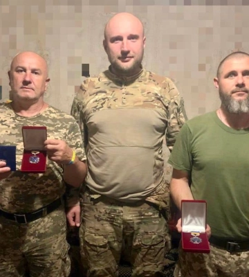 Воїнів із Полтавської бригади ТрО нагородили за мужність і героїзм у боях за Соледар