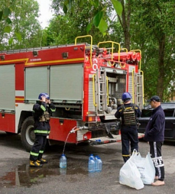 Дніпропетровщина чекає ще 15 водовозів