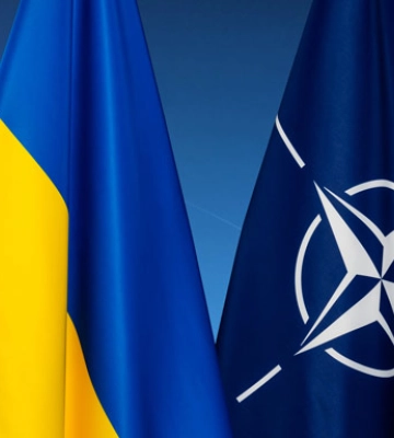 Европарламент призвал союзников пригласить Украину в НАТО