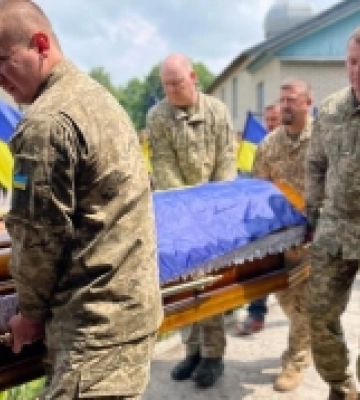 На Волині попрощалися із загиблим героєм
