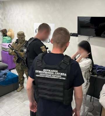 В Одесі вербували дівчат для надання інтимних послуг за кордоном