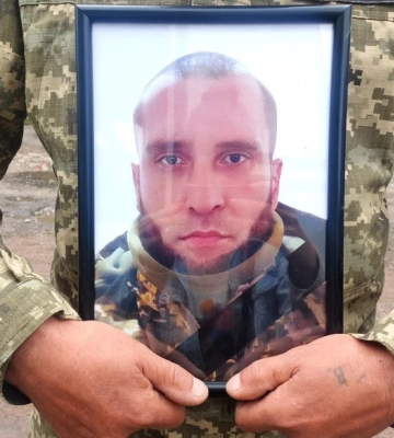 Завтра у Сумах попрощаються із загиблим воїном В’ячеславом Кондаковим