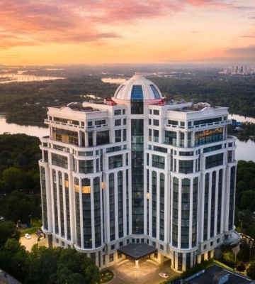 В Киеве продают квартиру под куполом. За 10 млн долл