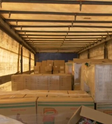 &quot;Українська команда&quot; передала херсонцям 20 тонн допомоги – продукти харчування та одяг, — Орест Криштафович