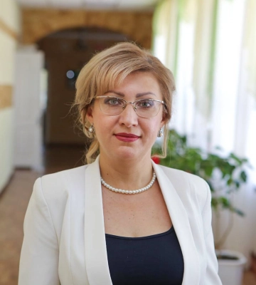 Керівник Херсонської міської військової адміністрації Мрочко звільнив секретарку міської ради Лугову