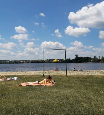У басівкутській водоймі — кишкова паличка, але рівняни не зважають, купальний сезон вже самі відкрили