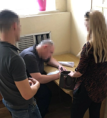 Будівництво Подільського моста: директор комунального підприємства отримав підозру за розтрату 104 млн грн