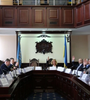 Головою ВККС обрали Романа Ігнатова