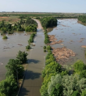 Через підрив Каховської ГЕС під загрозою знищення посіви у трьох регіонах