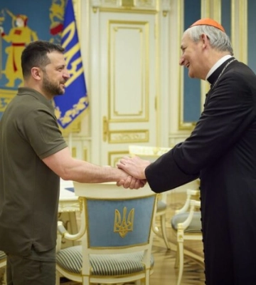 Звільнення полонених та повернення депортованих дітей: Зеленський зустрівся з представником Ватикану