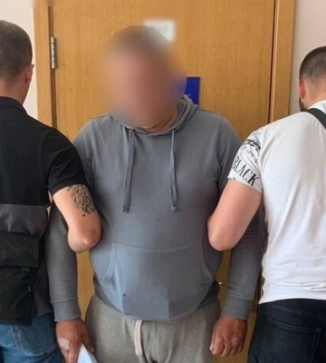 На Київщині батько понад рік ґвалтував свою малолітню доньку