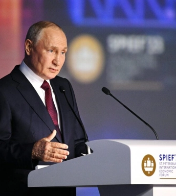 Путін назвав Зеленського “ганьбою єврейського народу”