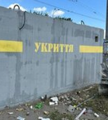 Россия накрыла Херсон массированным огнем: ранения получили 23 человека – фото, видео