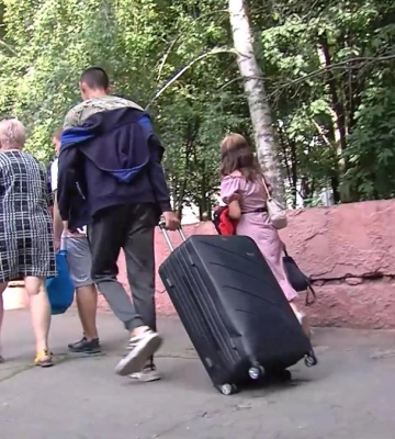 Як поселились перші переселенці з затопленої Херсонщина у Рівному: Історія молодої пари (ВІДЕО)