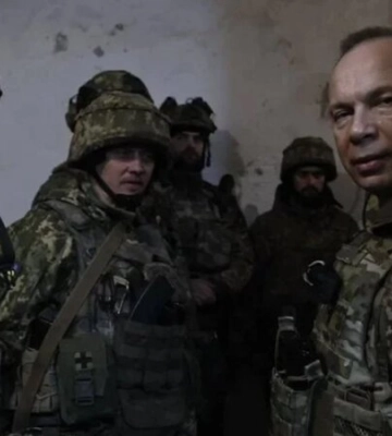 Визначили головні завдання та подальші дії: Сирський відвідав українських бійців на Бахмутському напрямку