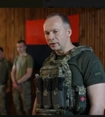 Визначили головні завдання та подальші дії: Сирський відвідав українських бійців на Бахмутському напрямку