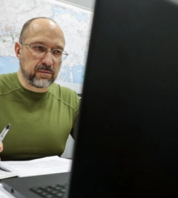 Уряд провів нараду щодо соціально-економічної ситуації на Херсонщині