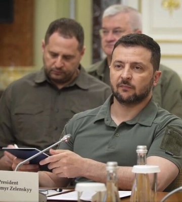 &quot;Мир нужен&quot;. Зеленский в Киеве провел встречу с лидерами африканских государств