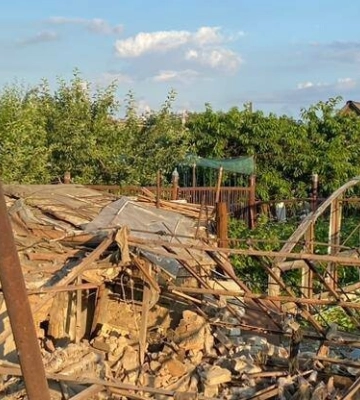 Під час обстрілу Дніпропетровщини постраждала жінка та загинув чоловік
