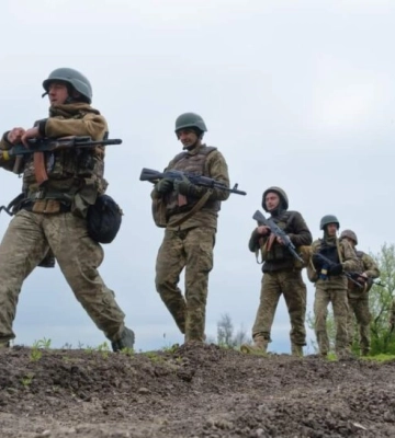 Подразделения ракетных войск и артиллерии поразили пять артиллерийских подразделений врага на огневых позициях