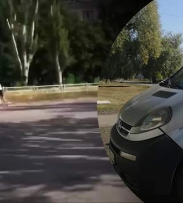 Переслідували на автомобілях та побили: стали відомі подробиці нападу на волонтера в Херсоні