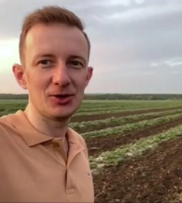 &quot;Боровся дві доби&quot;: як фермер на Херсонщині рятував кавуни від потопу