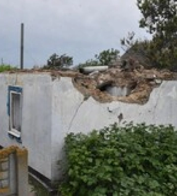 Окупанти вдарили керованими авіабомбами по Херсонській області, загинув цивільний