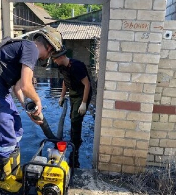 На Дніпрі у районі Херсону спостерігається поступове зниження рівня води, залишаються підтопленими понад 40 населених пунктів, -&amp;hellip;