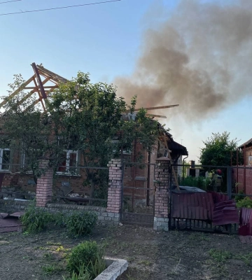 Війська РФ обстріляли Запорізьку область із різних видів озброєння, є поранений 