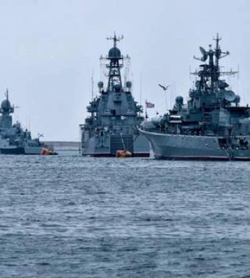 В Крыму оккупанты начинают забирать свой Черноморский флот: чего они боятся