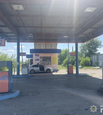На Миколаївщині поліцейські припинили черговий незаконний продаж пального