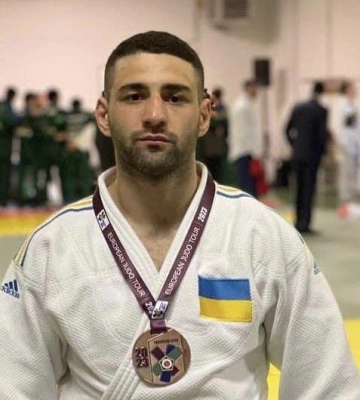 Борець із Полтавщини здобув «золото» на Кубку Європи