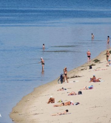 В Одесі всі пляжі визнали непридатними після підриву Каховської ГЕС