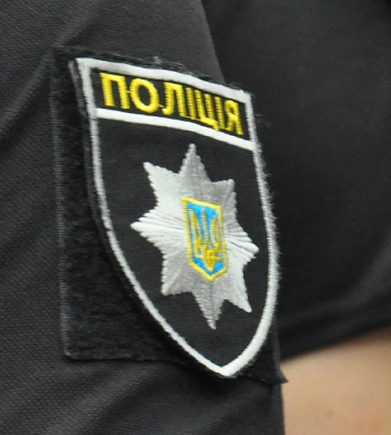 Двоє полтавських поліцейських у Сумах зґвалтували в лісі 15-річну дівчинку