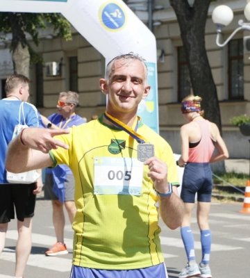 Бігло близько 150 спортсменів: Полтава стала першим містом України, де відбувся захід «Активні парки – локації здорової України»