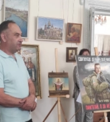 Звягель: у музеї відкрили виставку картин Василя та Віктора Фурманів