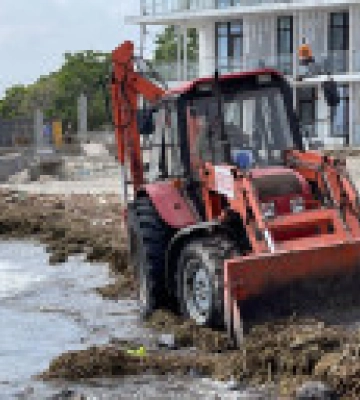 Солоність нижче норми у 2,4 раза: на пляжах Одеси провели моніторинг води