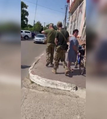 В Одесской области сотрудники военкомата открыли стрельбу при задержании, — соцсети (видео)