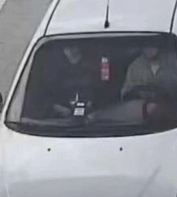 У Дніпрі затримані троє злодюг, які відібрали у чоловіка автомобіль