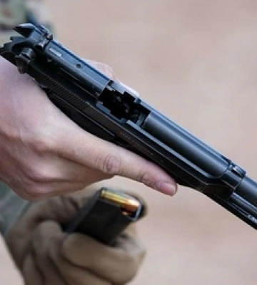 В Рені під час вручення повістки сталася стрілянина