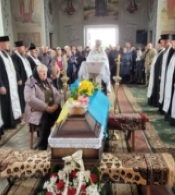 На Волині провели в останню путь загиблого військового