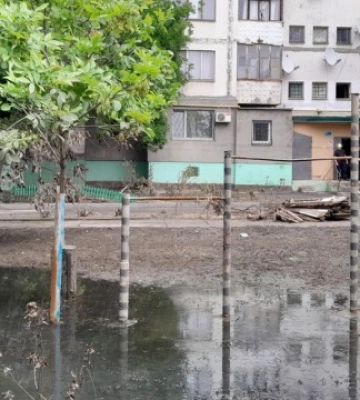 У херсонському мікрорайоні Корабел запровадили комендантську годину з 22:00 до 5:00