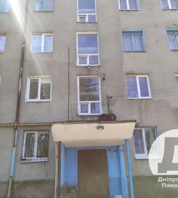 У Дніпрі відновлюють будинки після ракетних ударів: з початку року вже замінено 1099 вікон