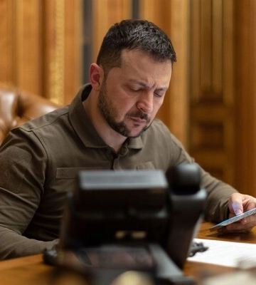 Зеленский провел разговор с премьерами Нидерландов и Дании