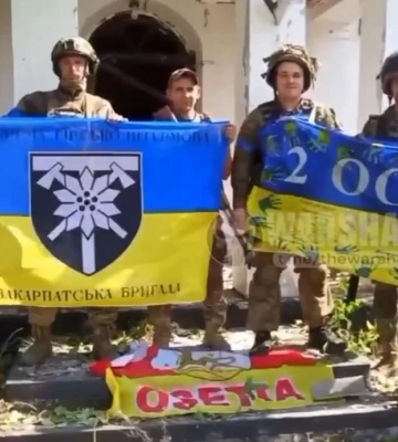 Украинские военные показали первые кадры из освобожденного села в Запорожской области (ВИДЕО)