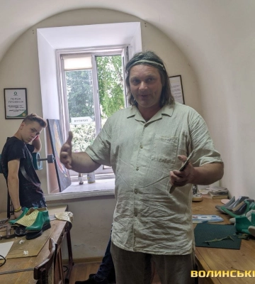 Конопляні устілки для ЗСУ: на історичній Волині відроджують старовинні традиції