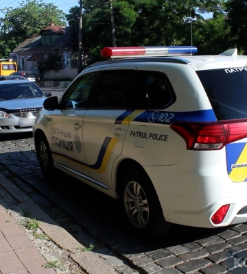 У Полтаві автомобіль збив 9-річну дівчинку