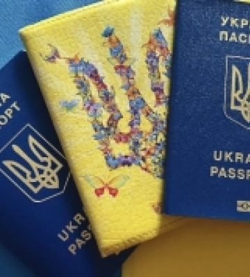 Росіяни забирають українські паспорти у мешканців Олешок, Нової Каховки та Голої Пристані